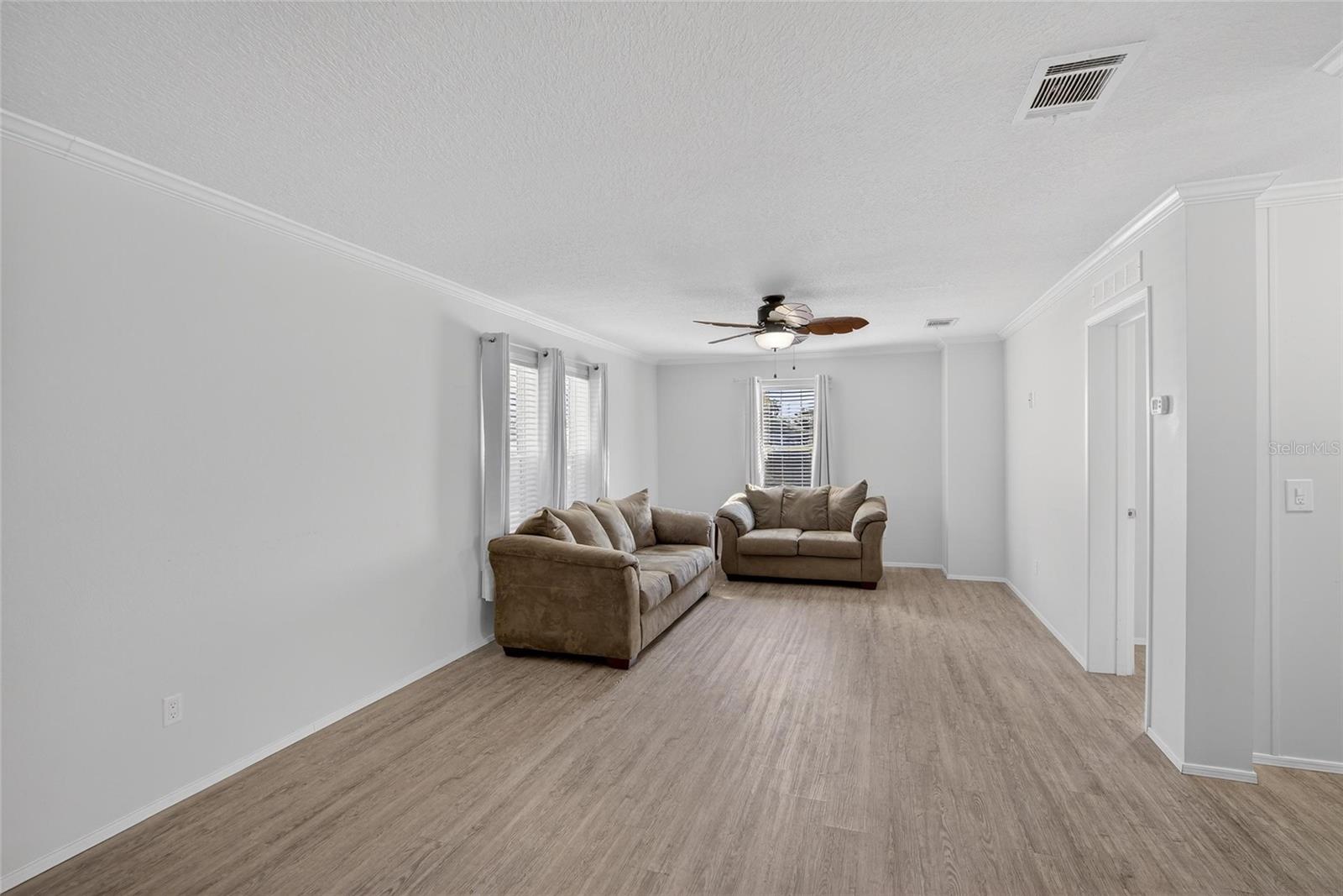 Image 13 of 42 For 34543 Petunia Place