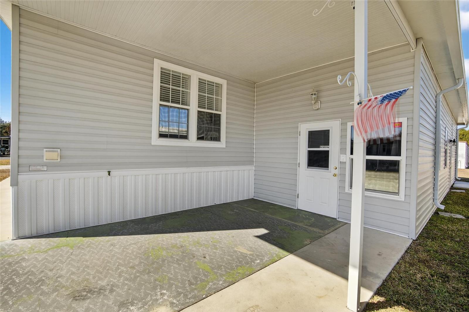 Image 35 of 42 For 34543 Petunia Place