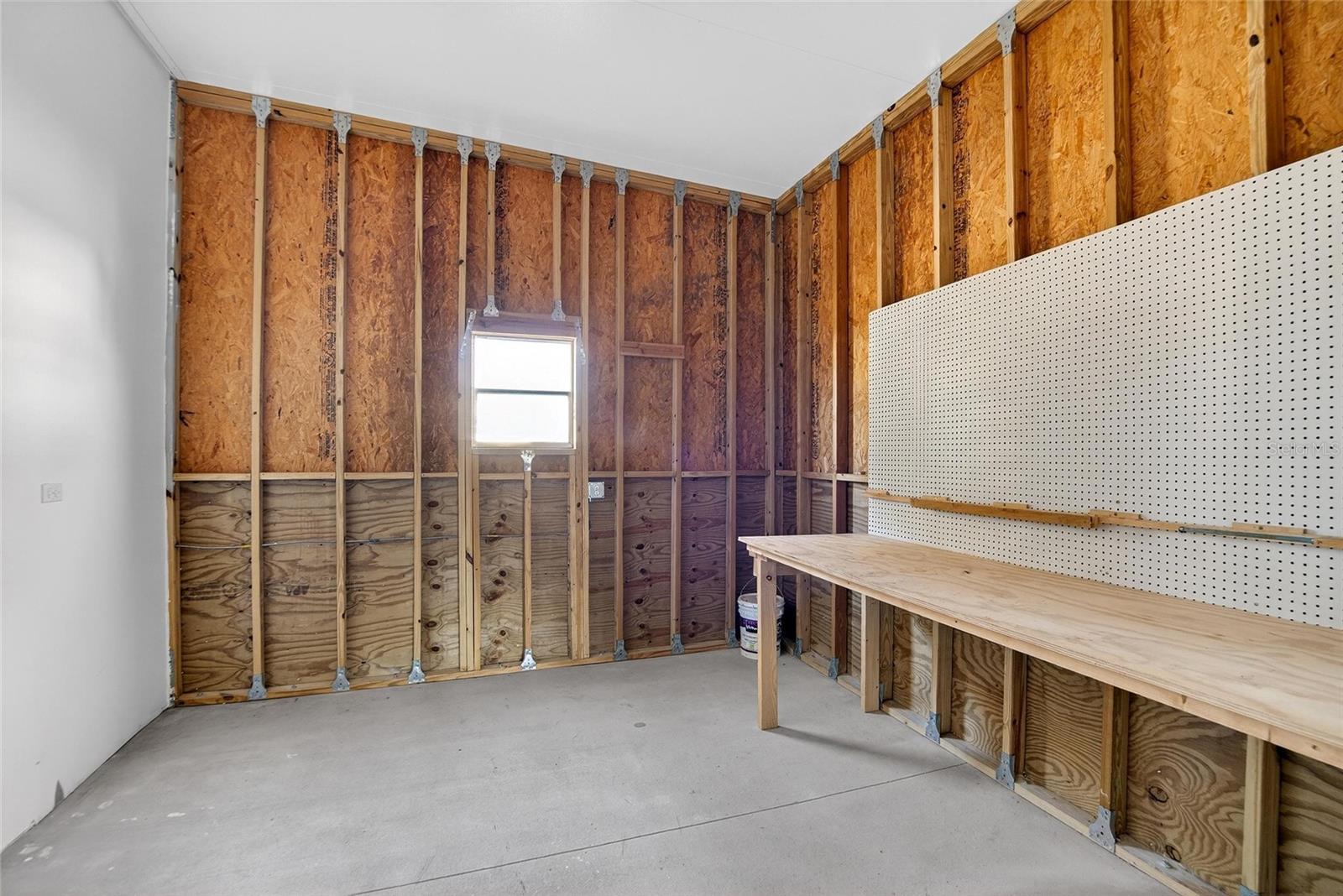 Image 37 of 42 For 34543 Petunia Place