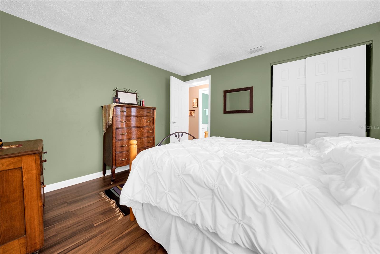 Image 15 of 27 For 5638 146th Terrace N