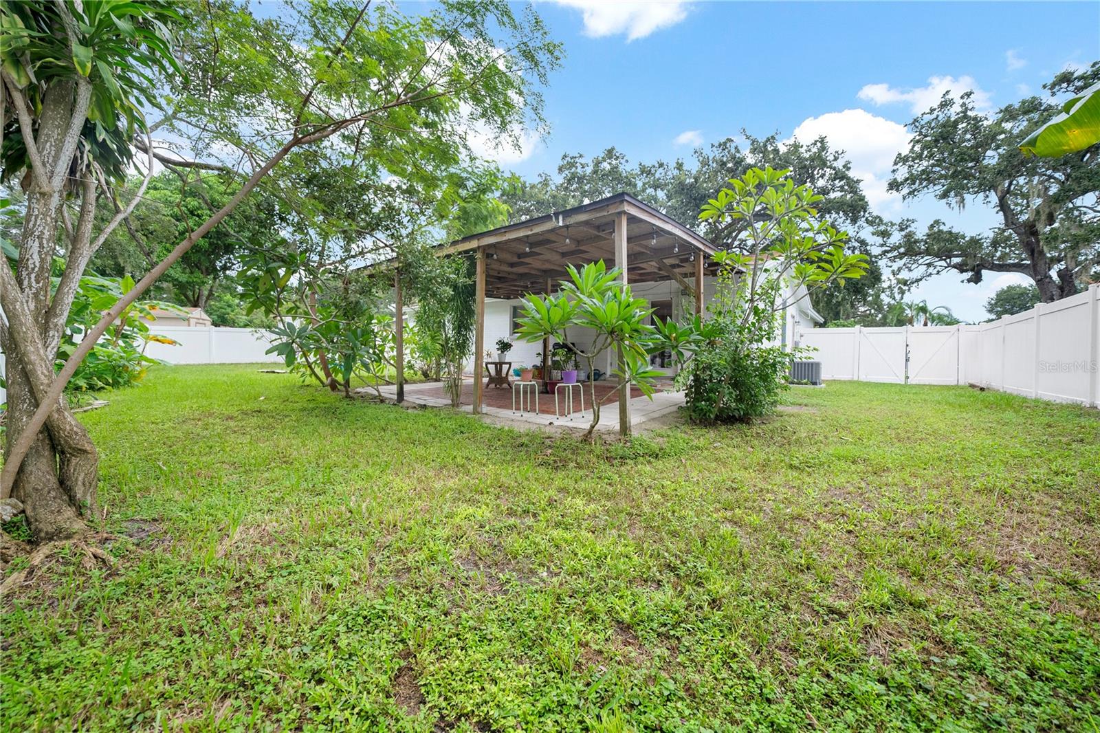 Image 20 of 27 For 5638 146th Terrace N