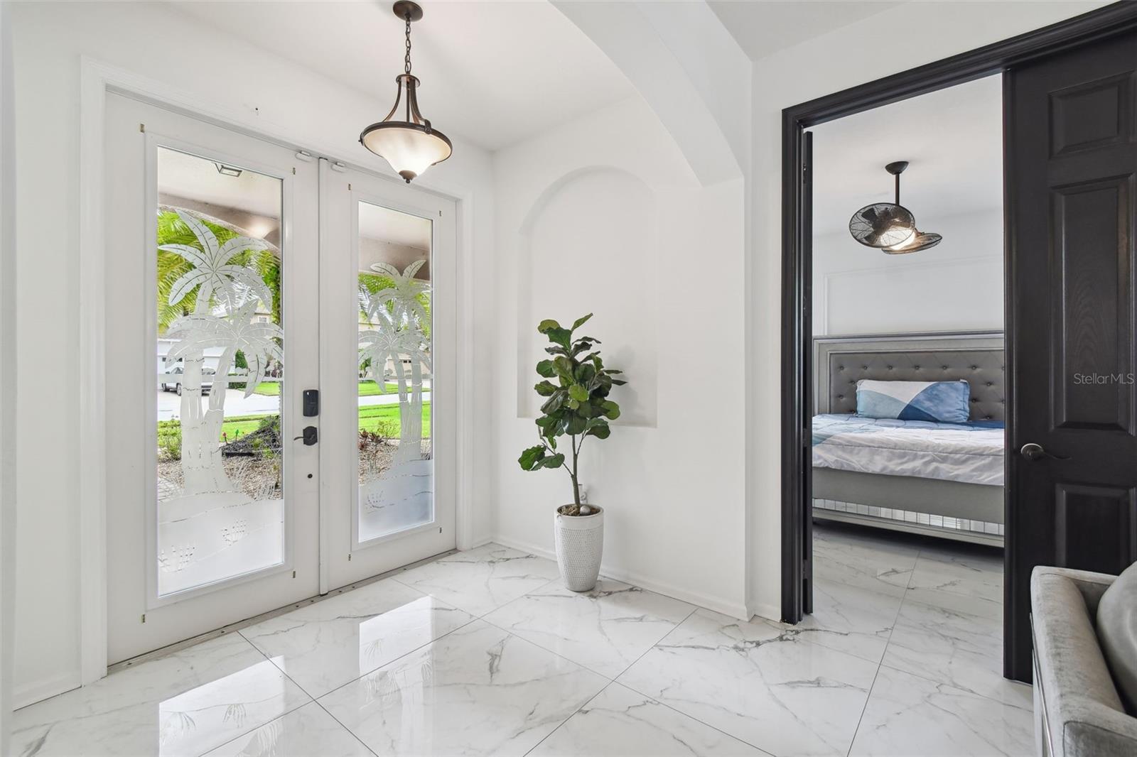 Image 10 of 82 For 8542 Eagle Brook Drive