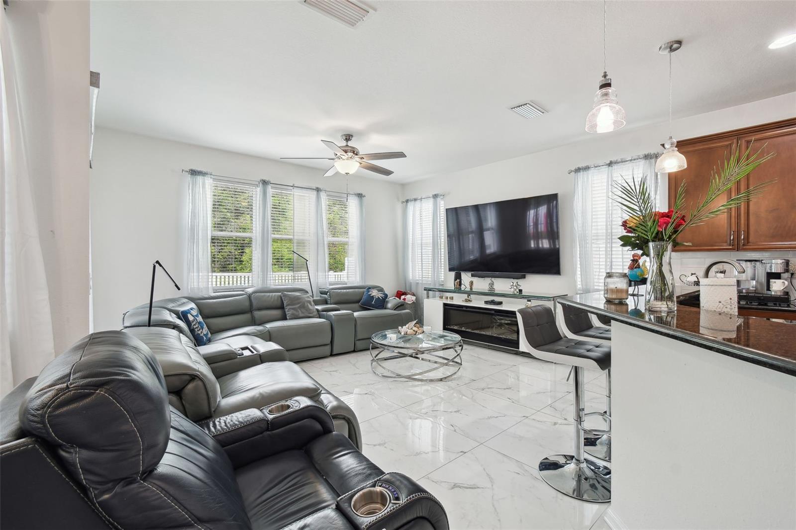 Image 17 of 82 For 8542 Eagle Brook Drive