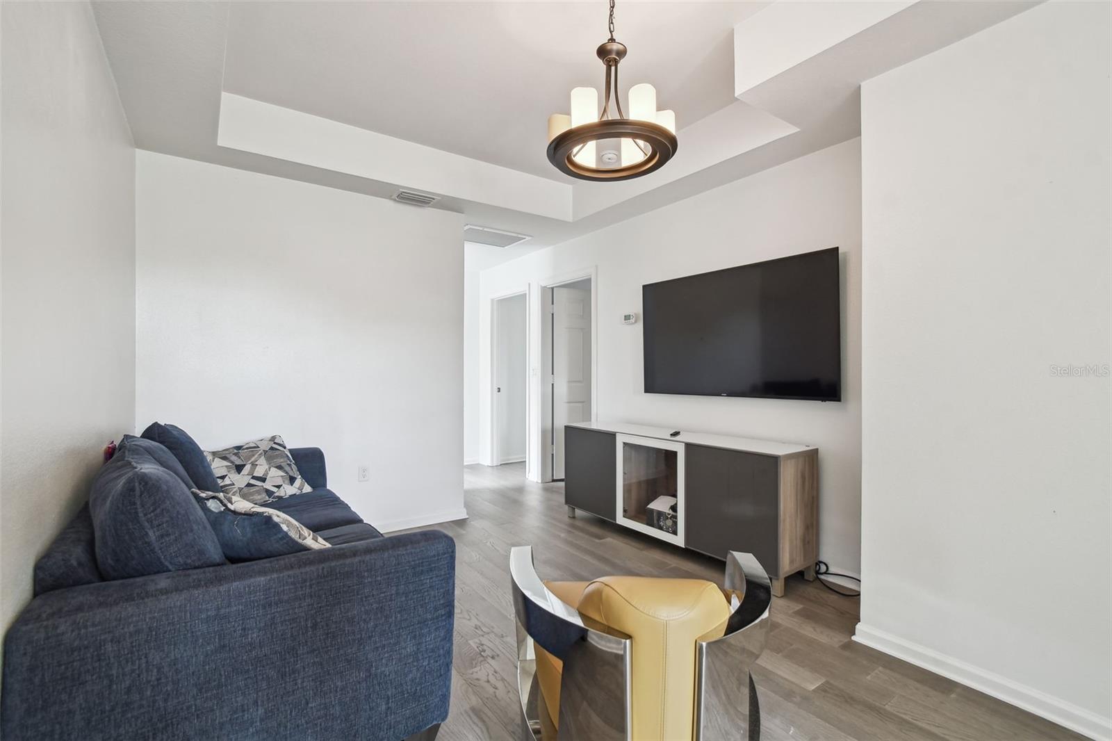 Image 26 of 82 For 8542 Eagle Brook Drive