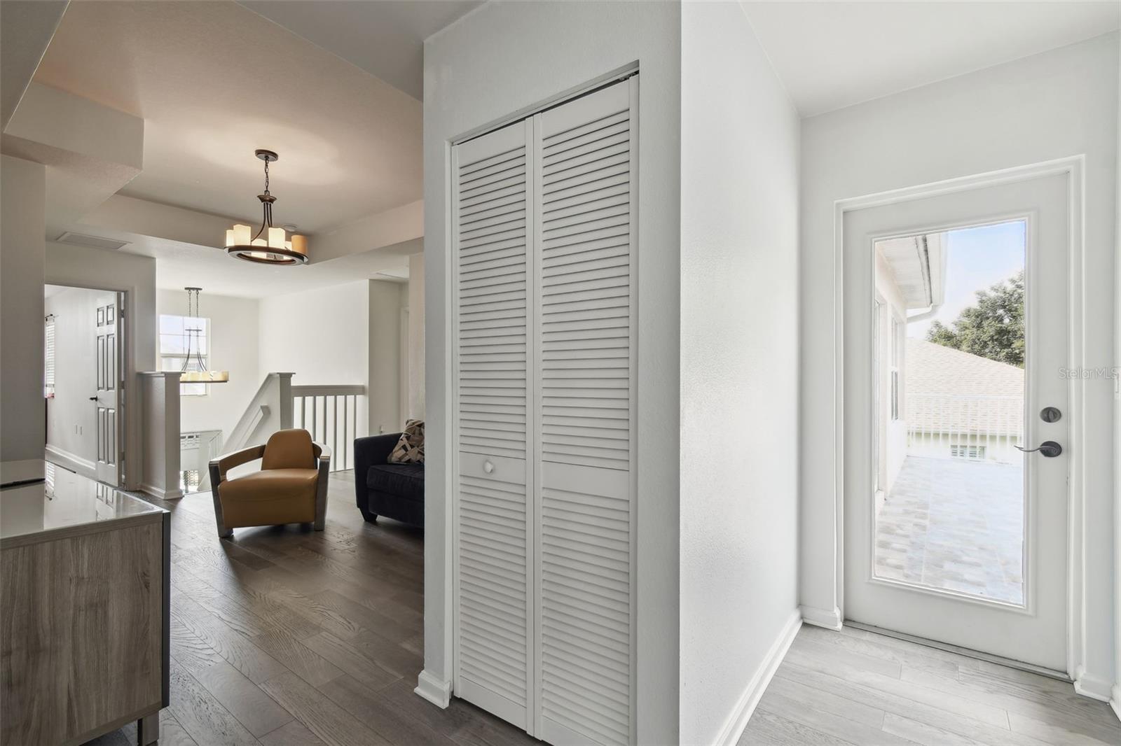 Image 27 of 82 For 8542 Eagle Brook Drive