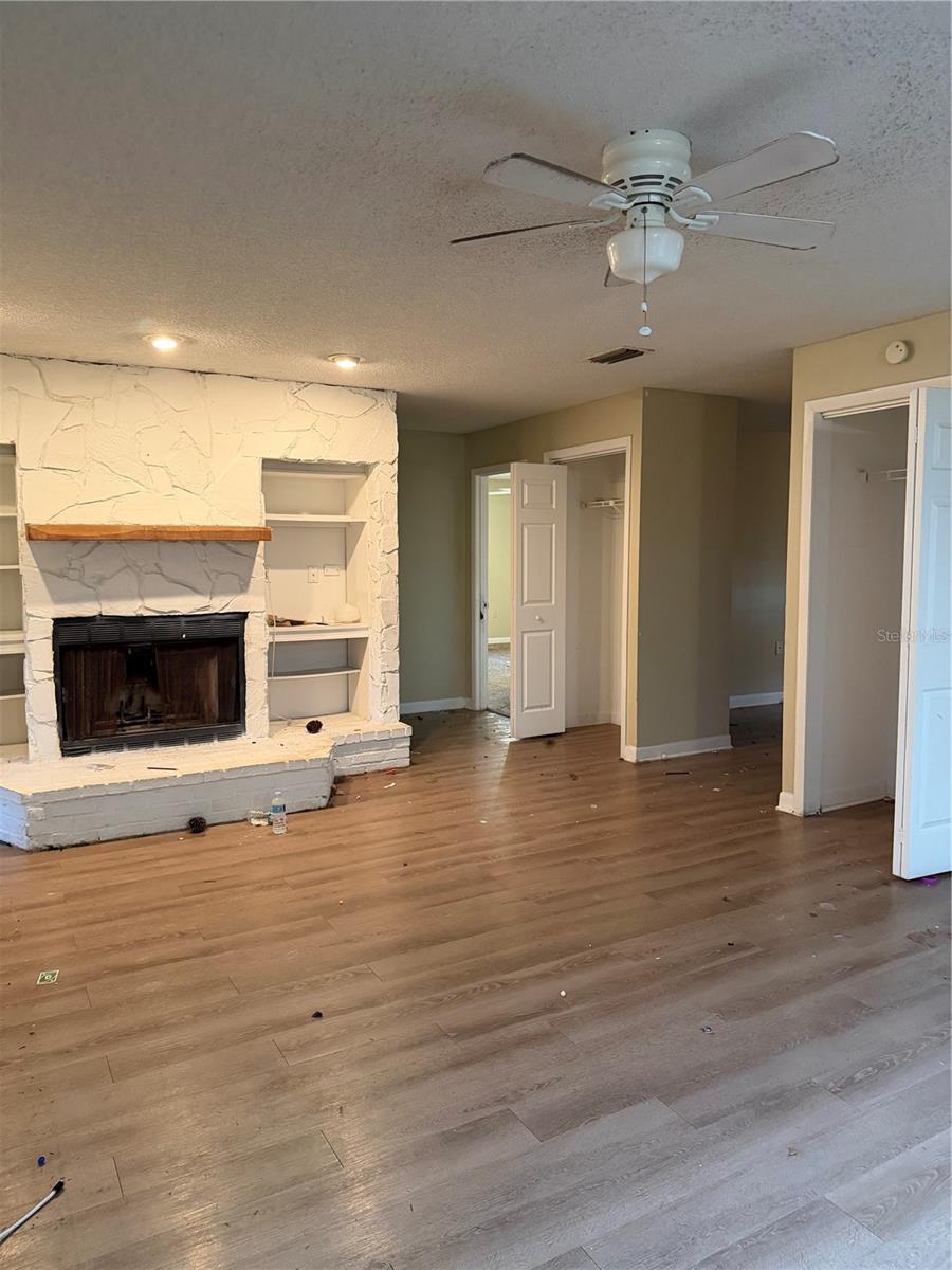 Image 27 of 31 For 1760 Harbor Oaks Place