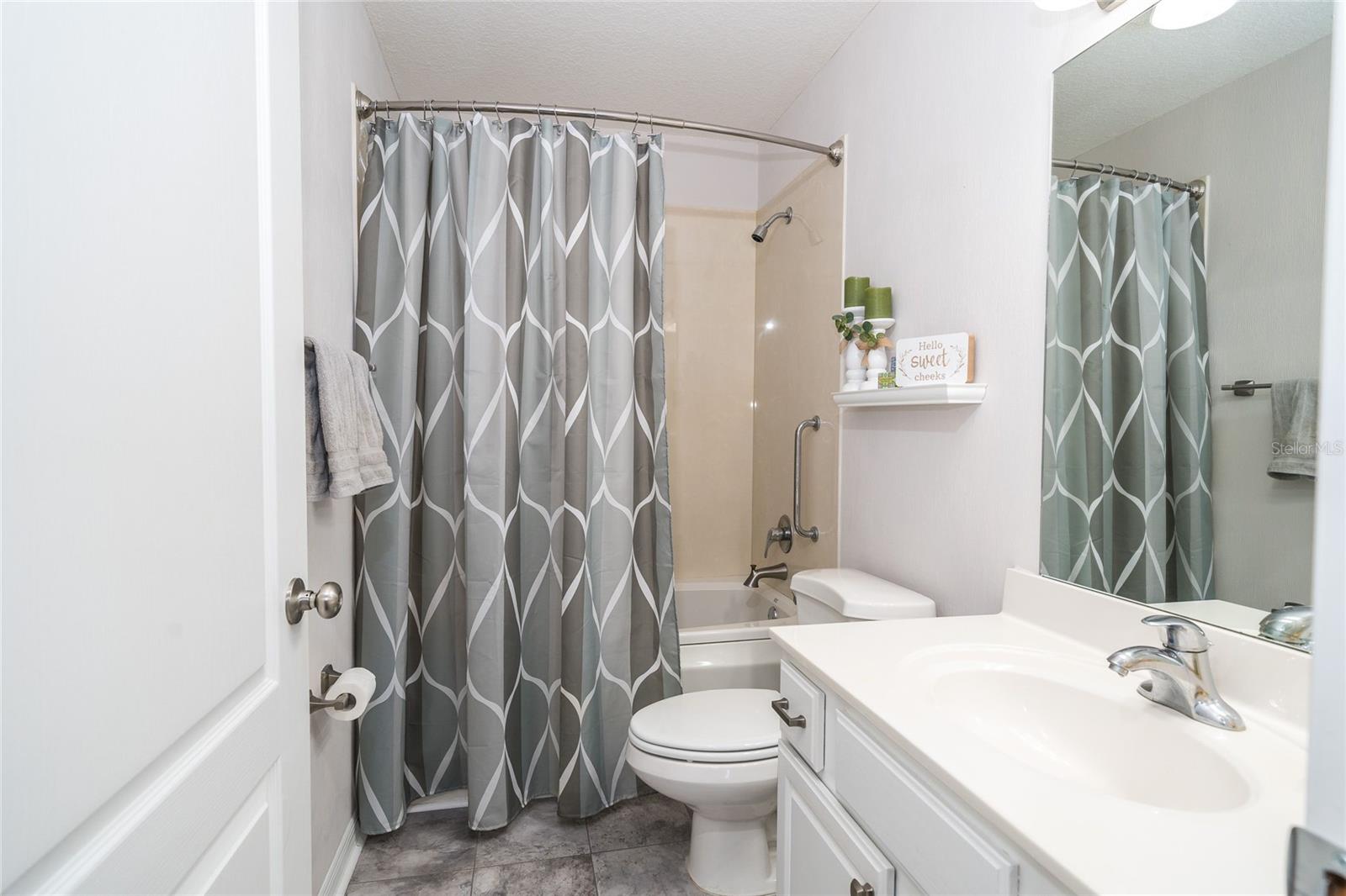 Image 12 of 27 For 37443 Blueberry Court