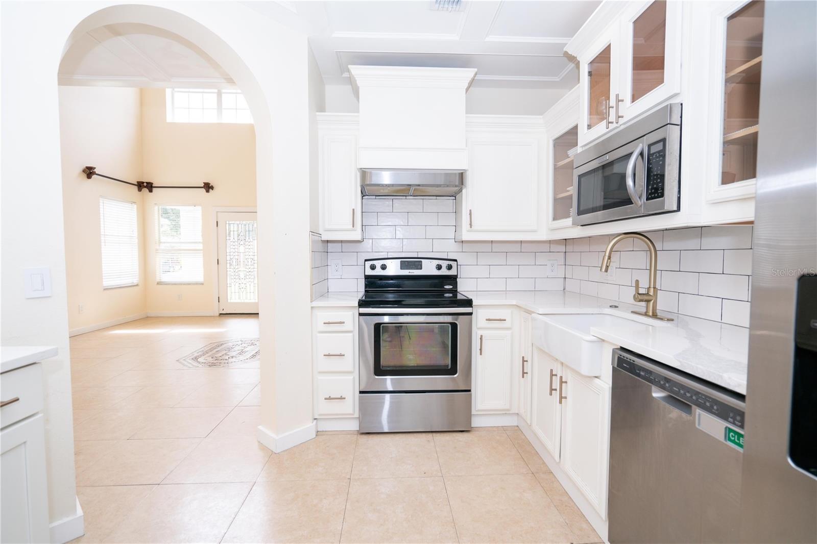 Image 11 of 35 For 10468 Blackmore Drive