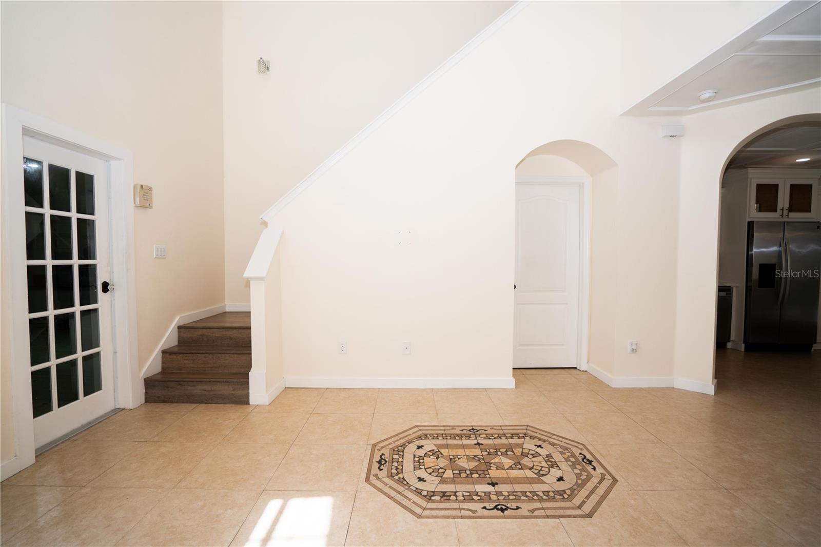 Image 12 of 35 For 10468 Blackmore Drive