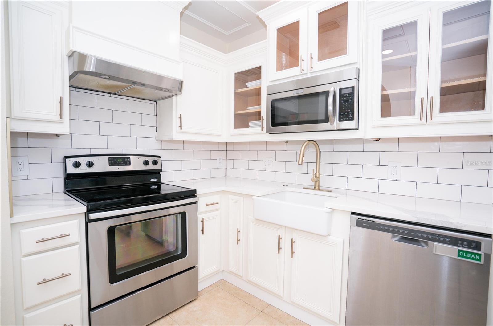 Image 18 of 35 For 10468 Blackmore Drive