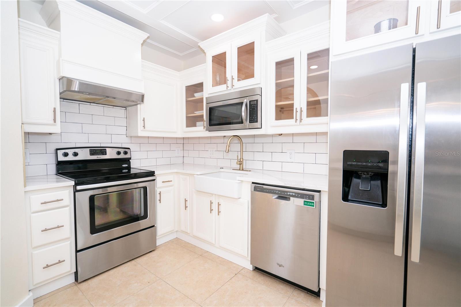 Image 19 of 35 For 10468 Blackmore Drive