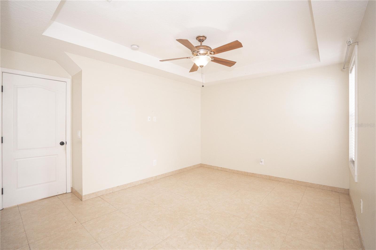 Image 30 of 35 For 10468 Blackmore Drive