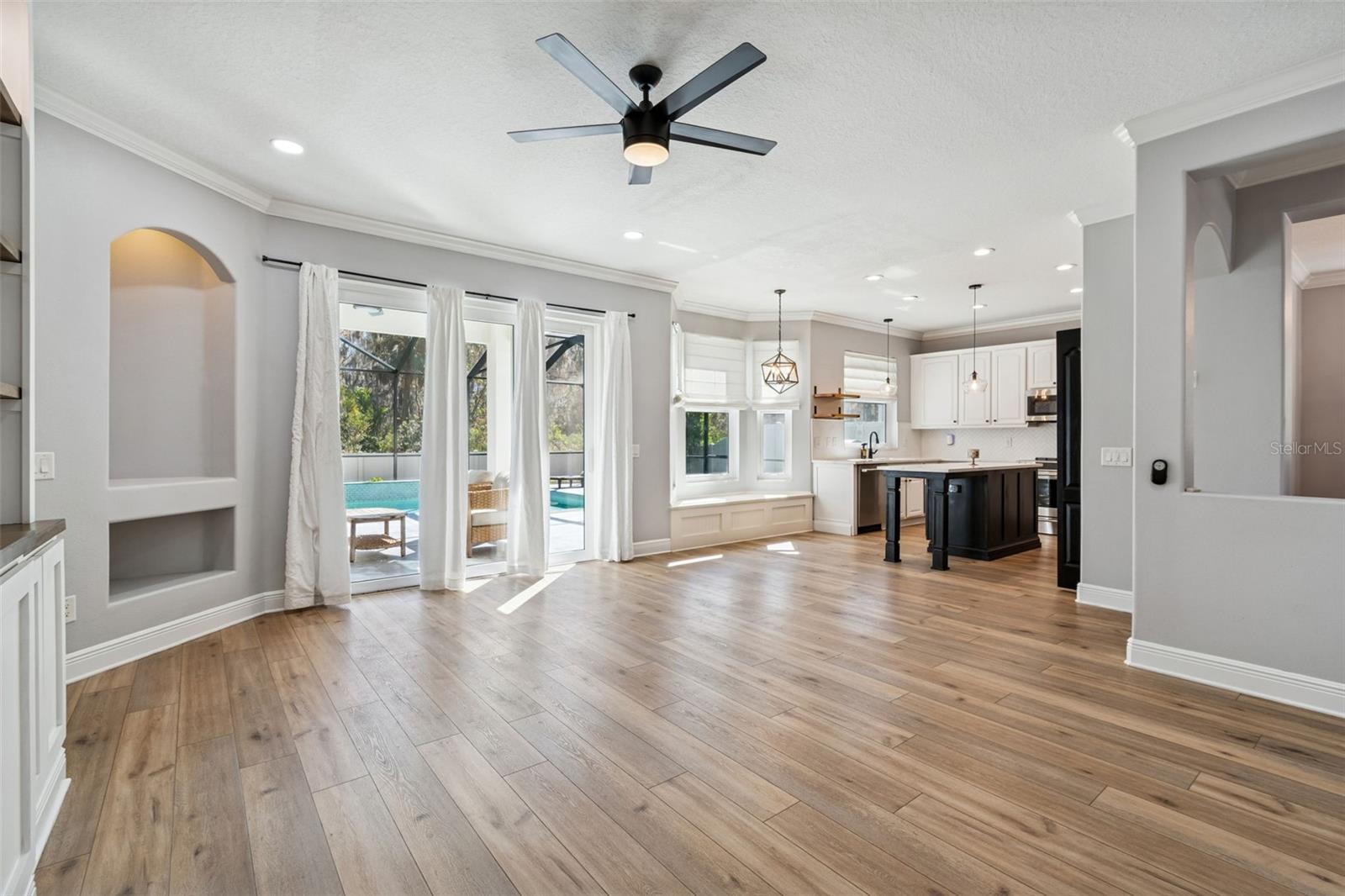 Image 21 of 54 For 20227 Still Wind Drive