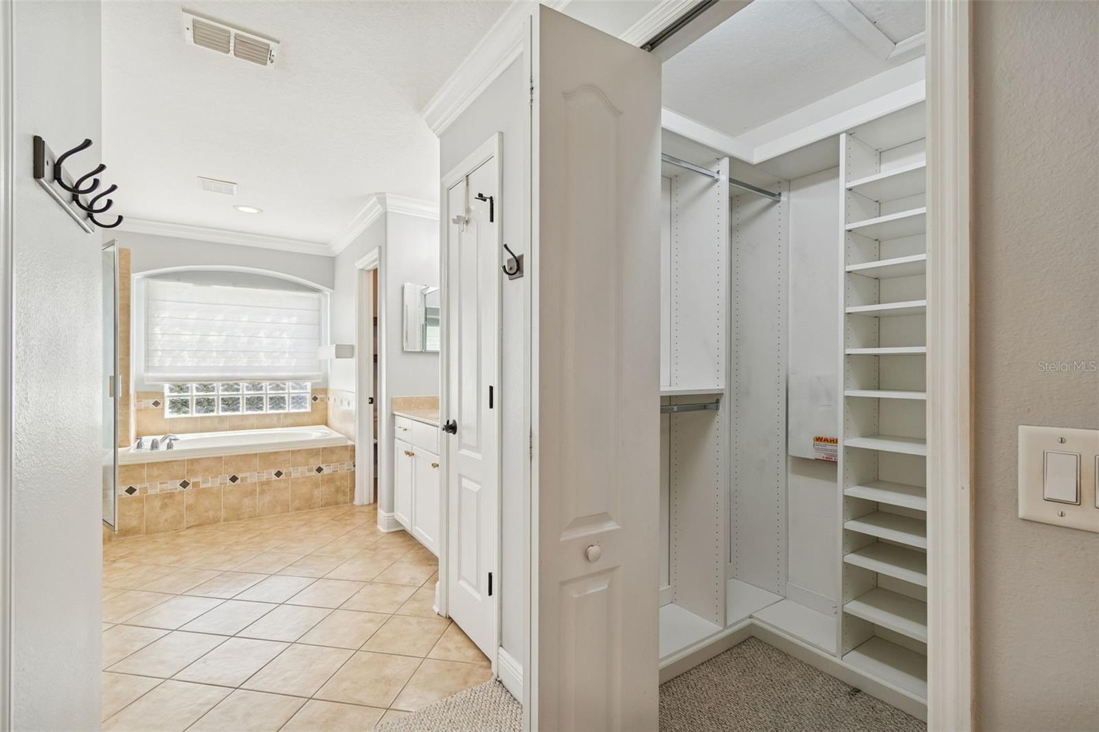 Image 35 of 54 For 20227 Still Wind Drive