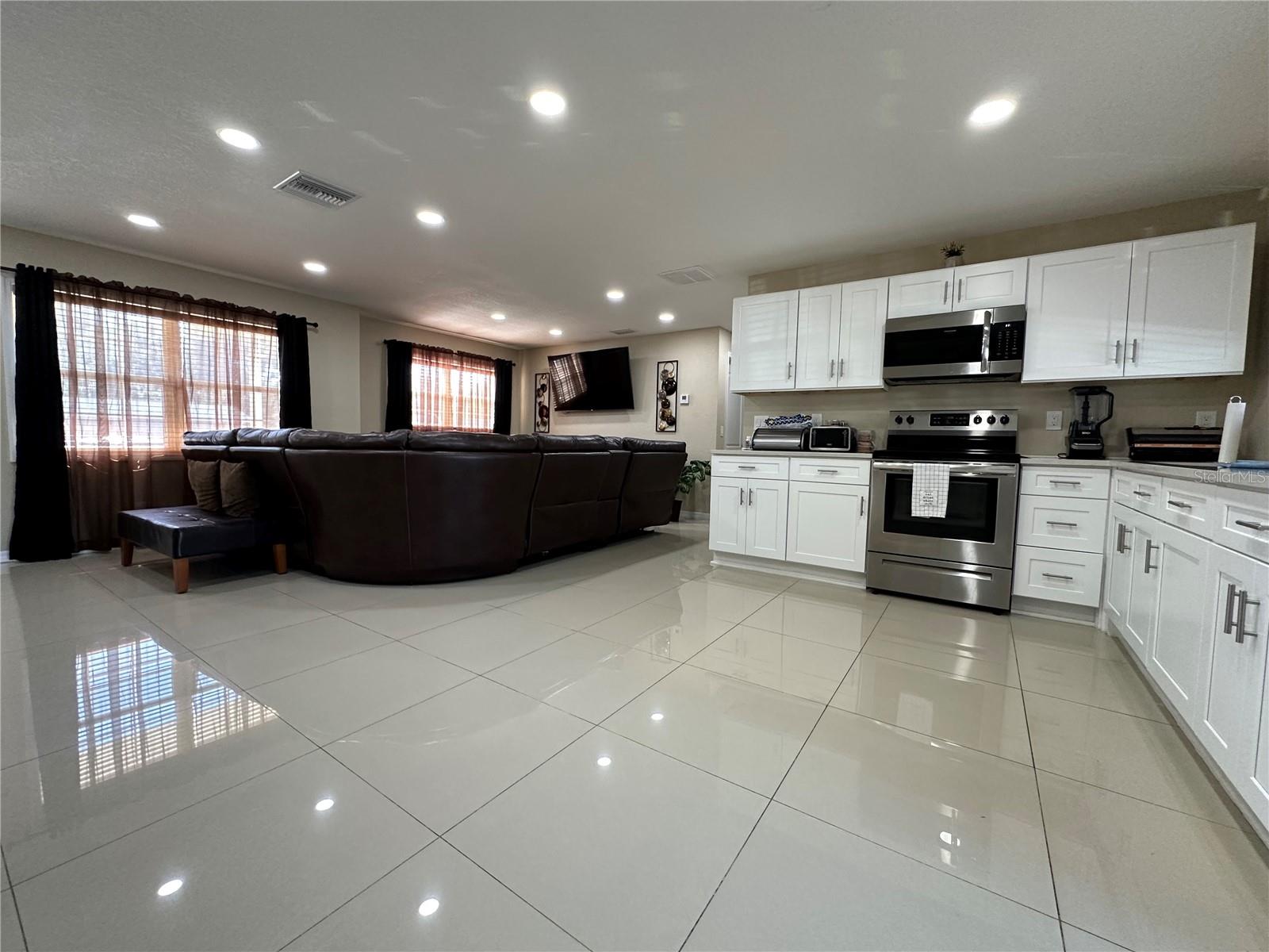 Image 11 of 26 For 505 130th Avenue