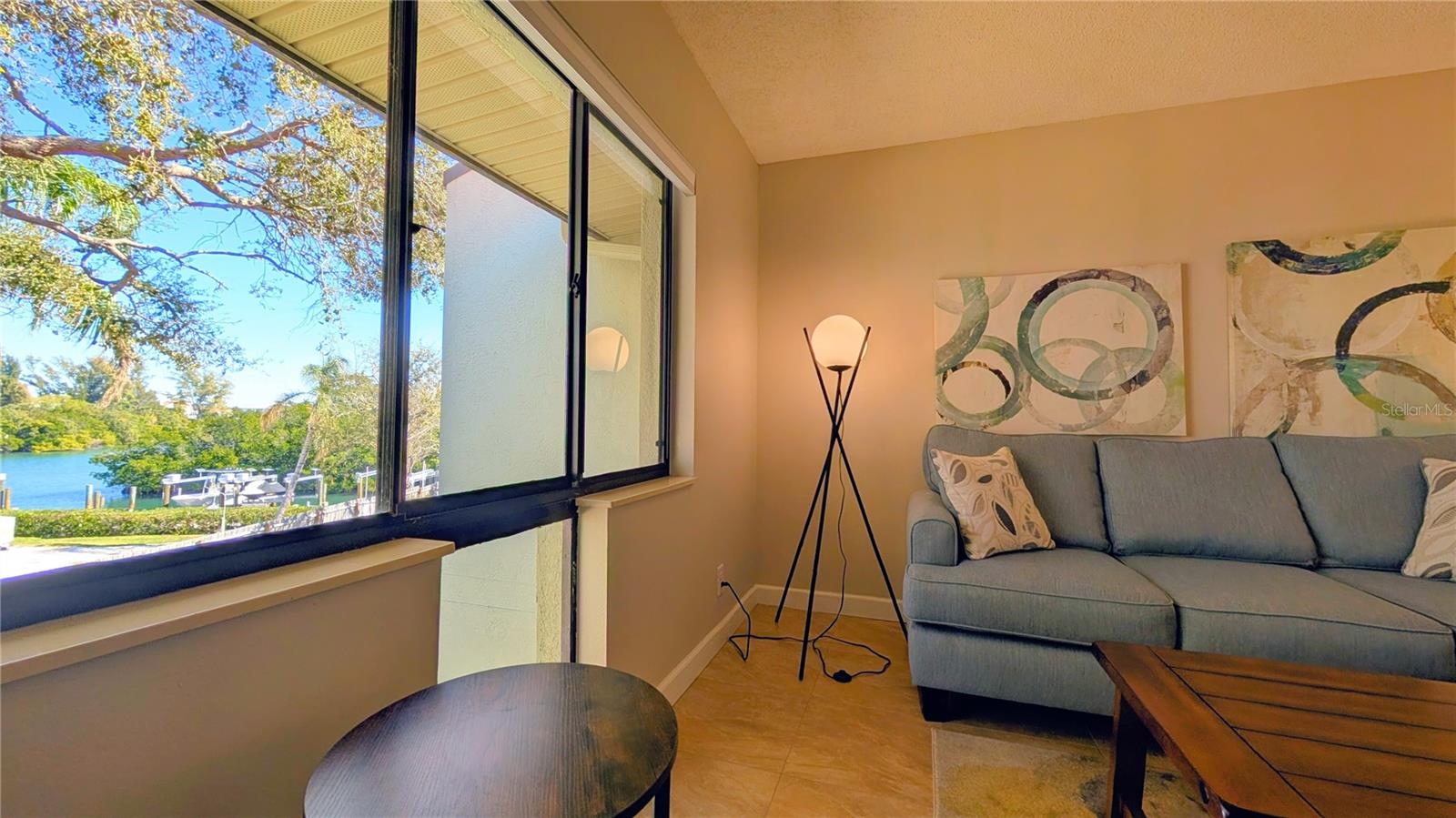 Image 11 of 50 For 1515 Pinellas Bayway S 46