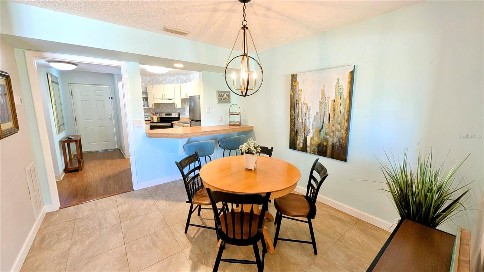 Image 17 of 50 For 1515 Pinellas Bayway S 46