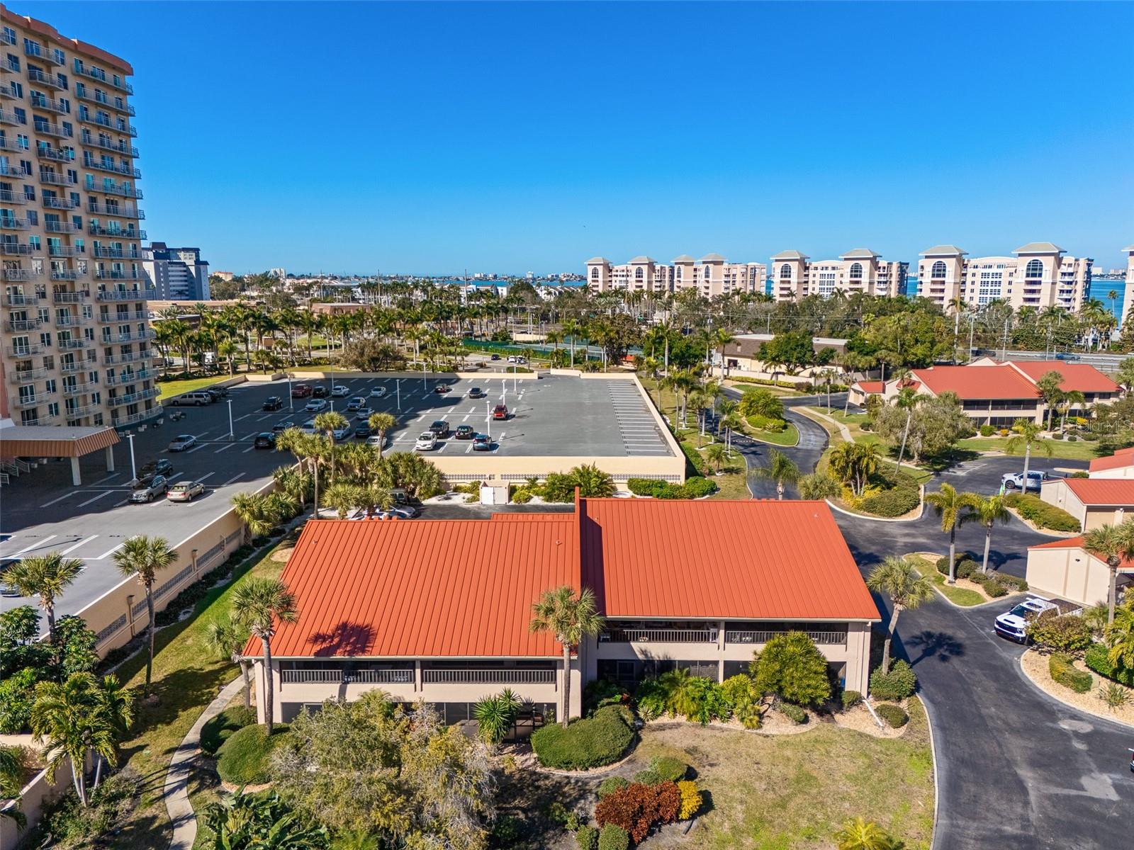 Image 39 of 49 For 4720 Brittany Drive S 139