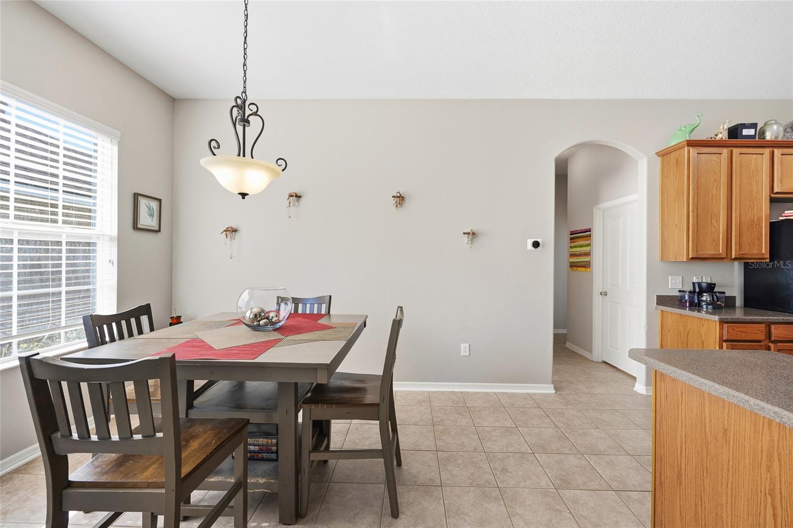 Image 11 of 45 For 1118 Wright Swynde Court