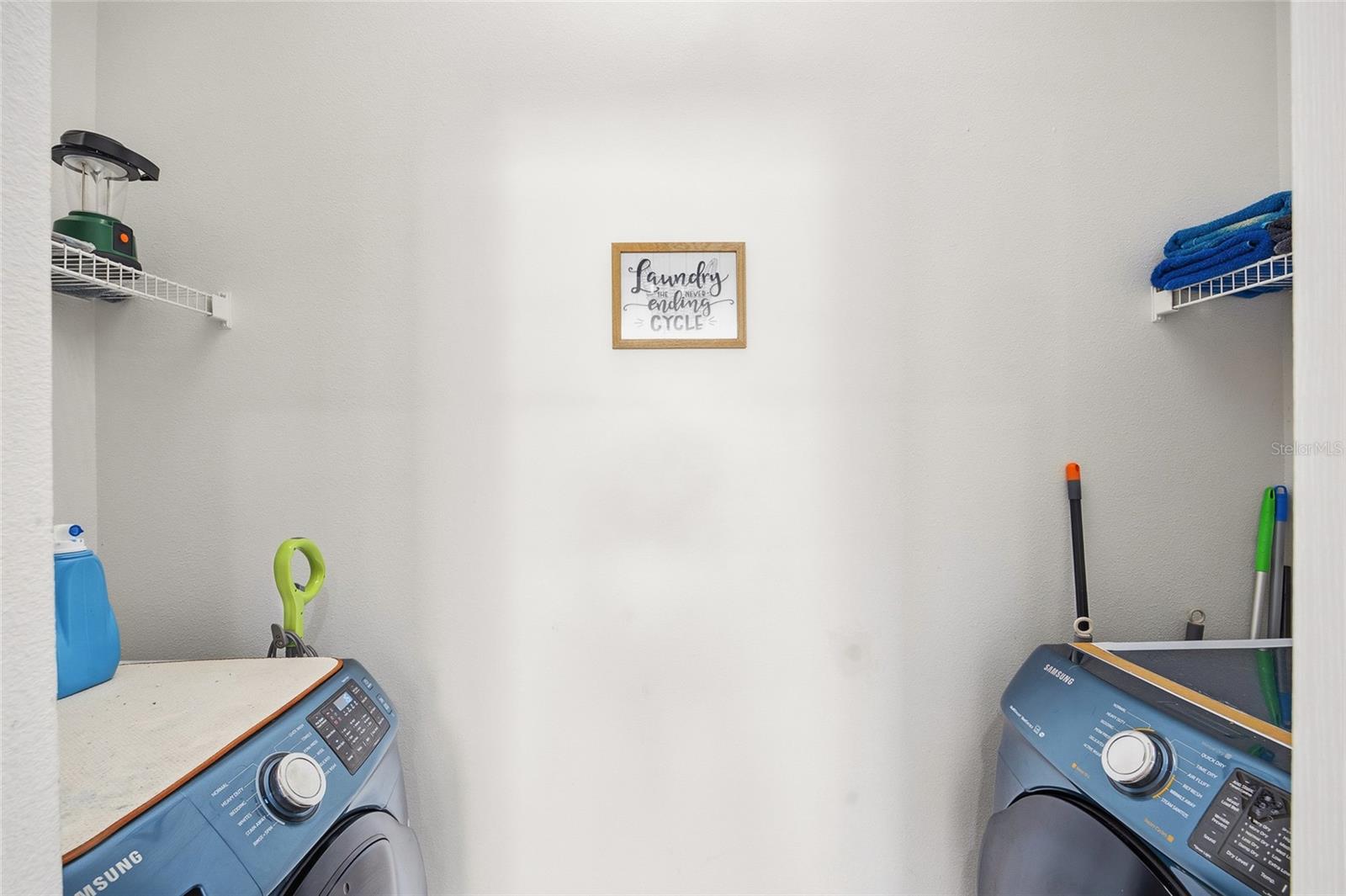 Image 17 of 45 For 1118 Wright Swynde Court