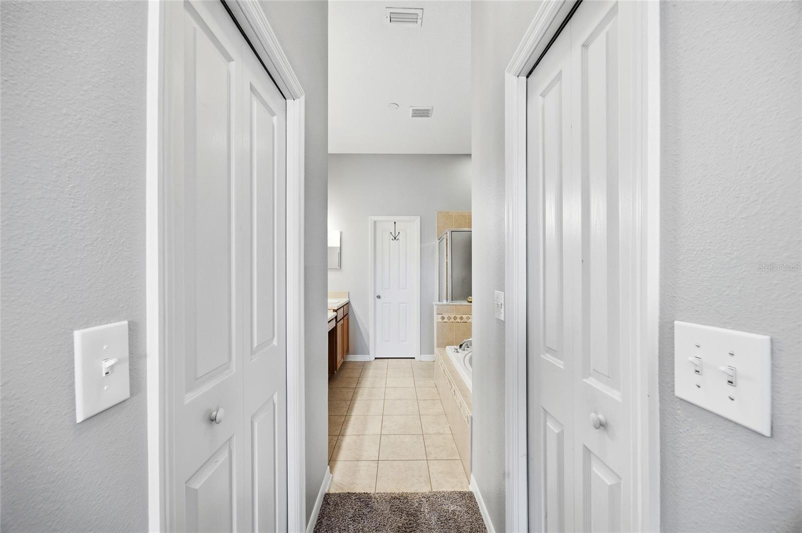 Image 20 of 45 For 1118 Wright Swynde Court