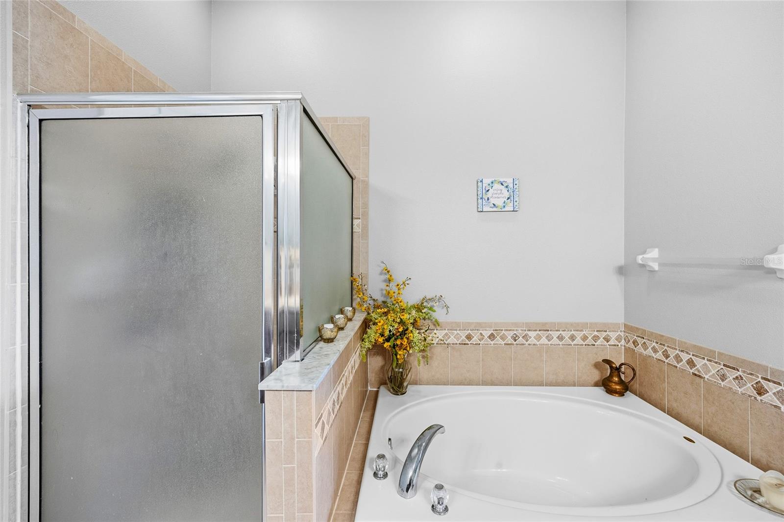 Image 23 of 45 For 1118 Wright Swynde Court