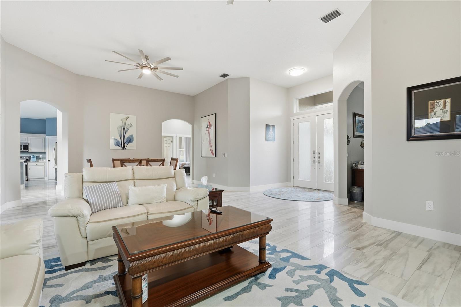 Image 8 of 56 For 7212 Spur Court