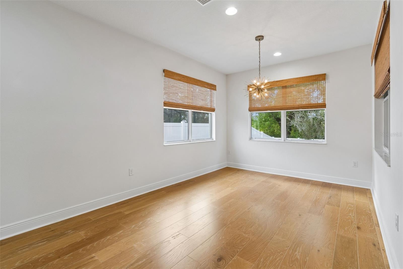 Image 78 of 100 For 19714 Lonesome Pine Drive