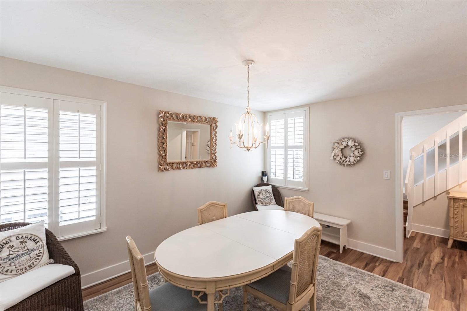 Image 20 of 21 For 6023 Peppertree Way 235