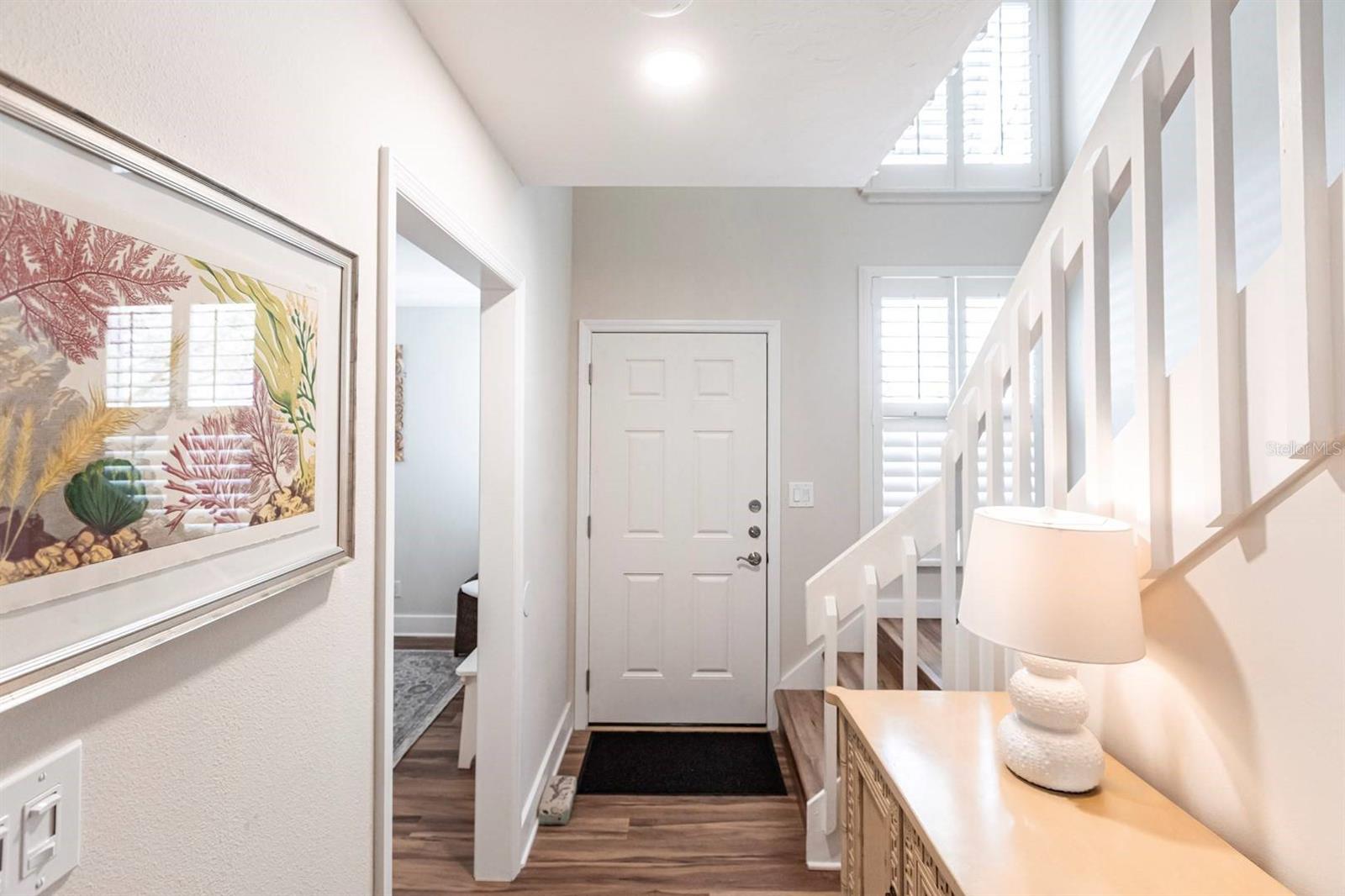 Image 3 of 21 For 6023 Peppertree Way 235