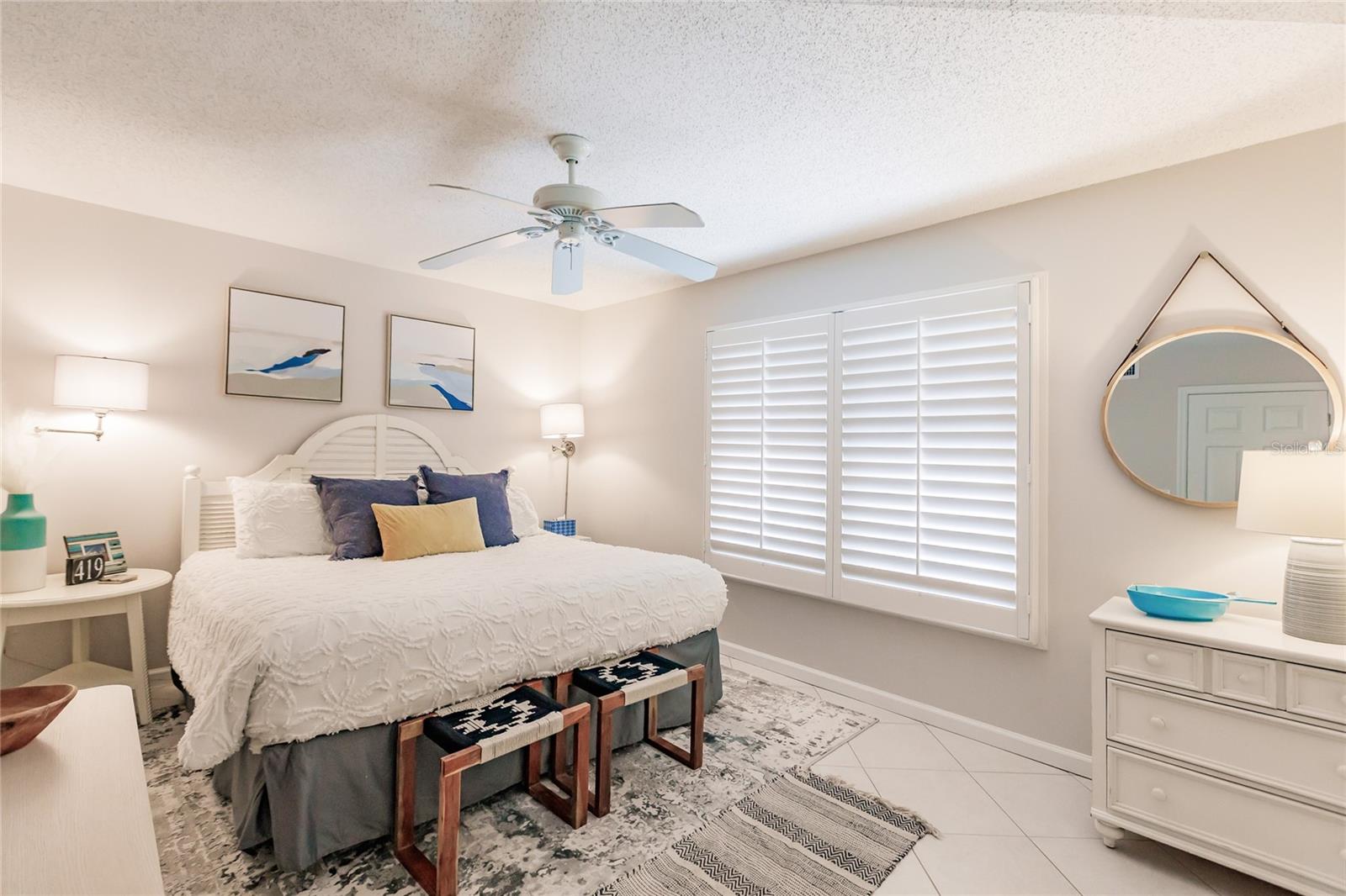 Image 21 of 29 For 6018 Peppertree Way 231b