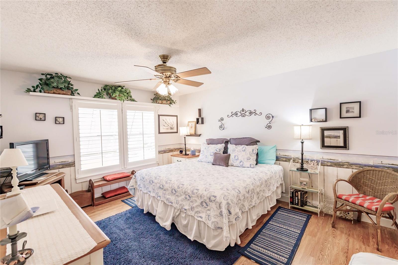 Image 12 of 16 For 6030 Peppertree Way 222a