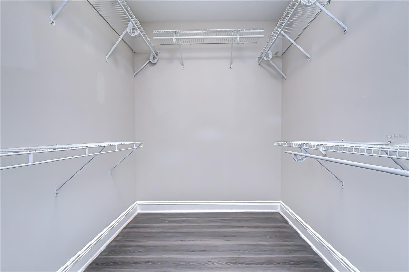 Image 23 of 56 For 18109 Canal Pointe Street