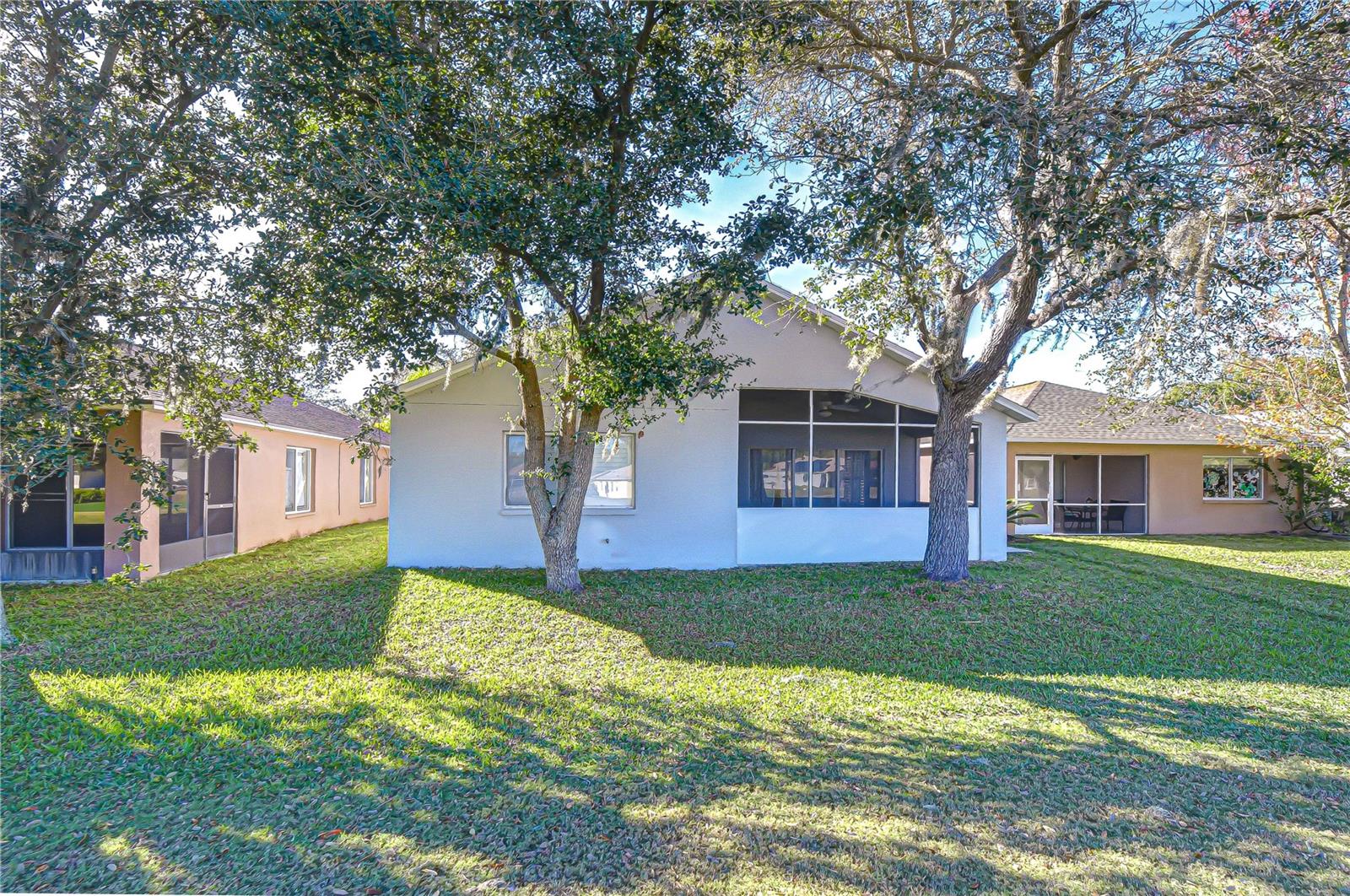 Image 29 of 56 For 18109 Canal Pointe Street