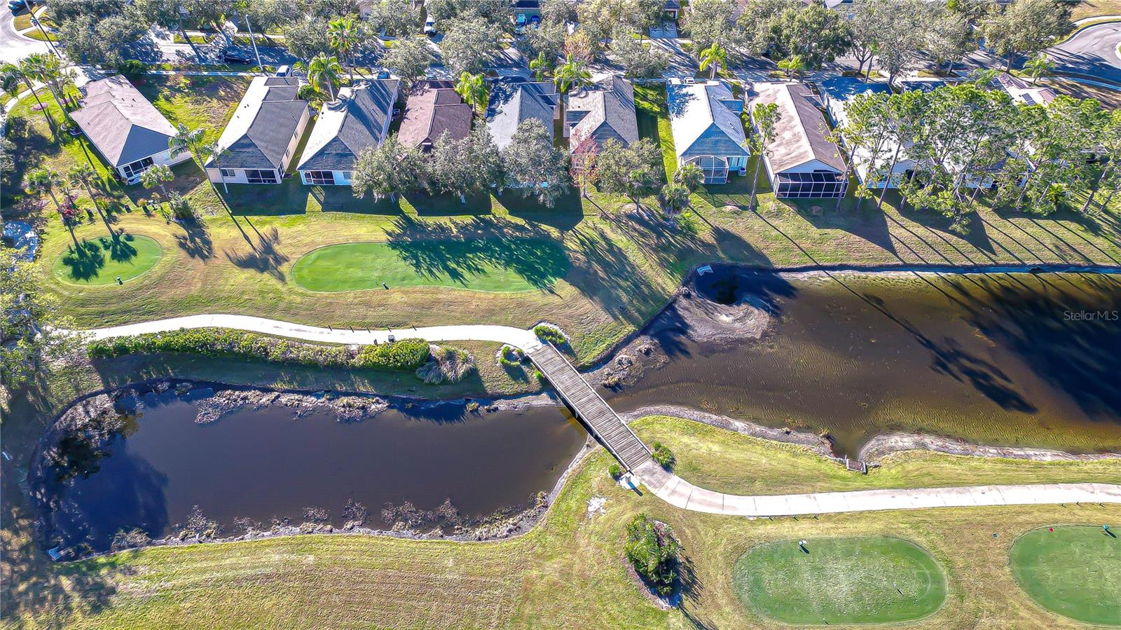 Image 3 of 56 For 18109 Canal Pointe Street