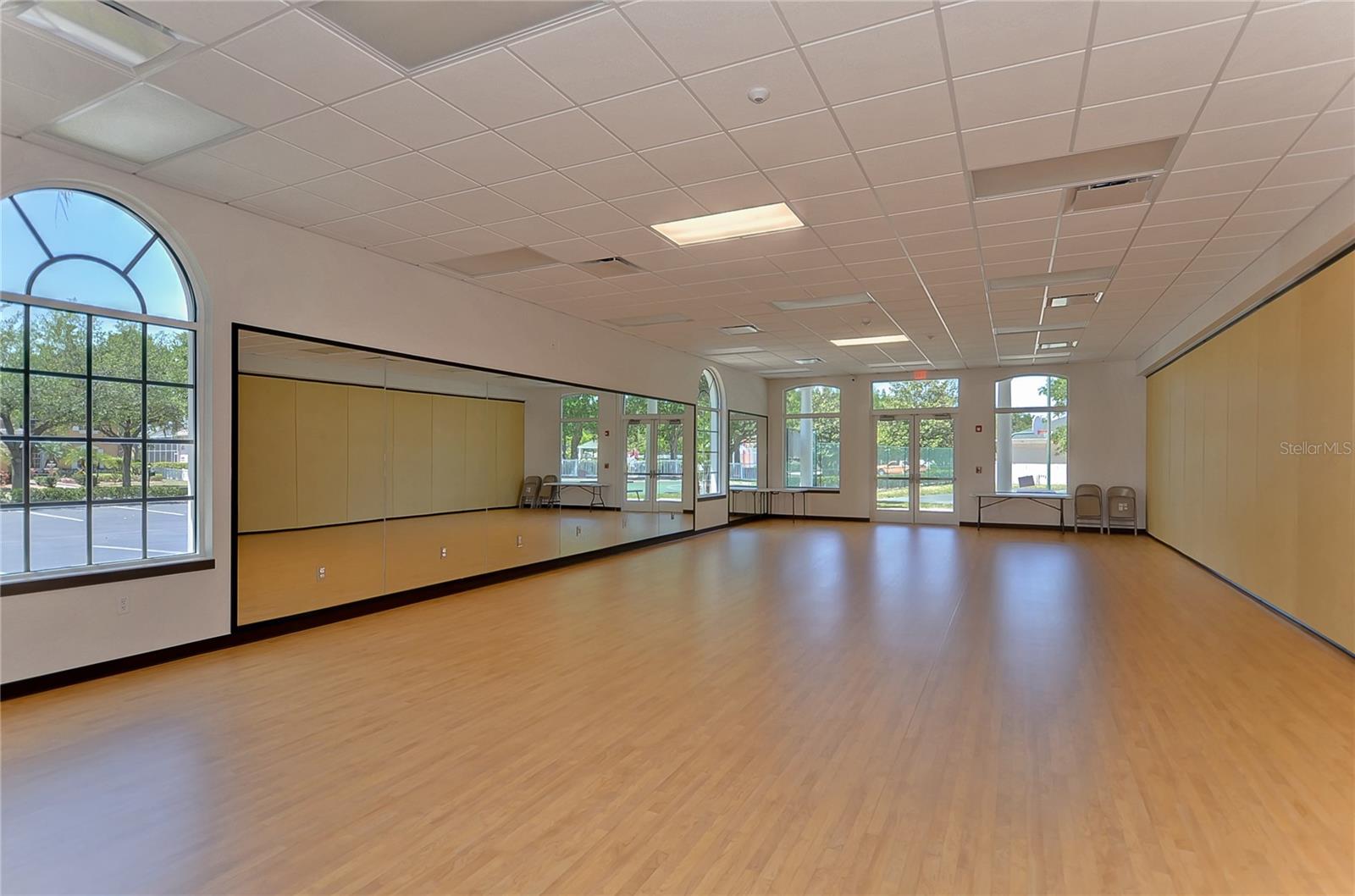 Image 46 of 56 For 18109 Canal Pointe Street