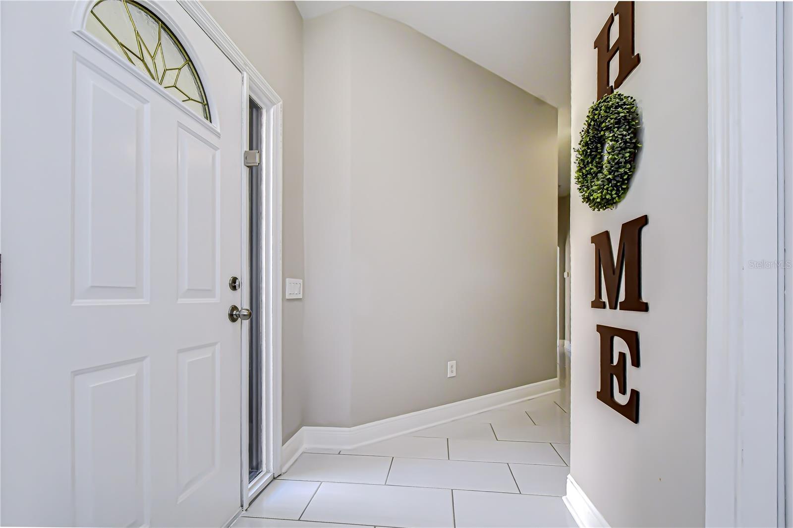 Image 8 of 56 For 18109 Canal Pointe Street