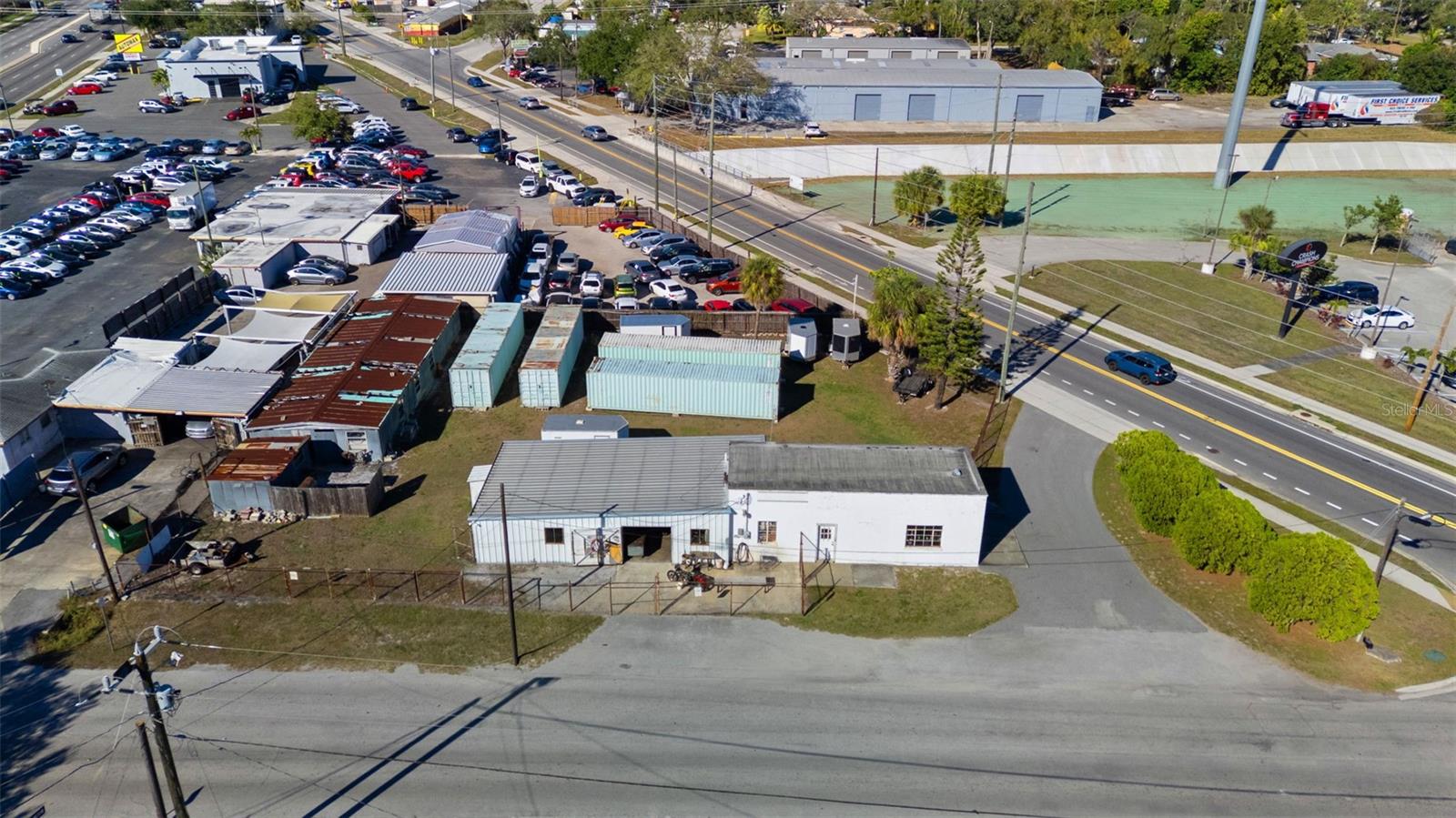 Image 24 of 36 For 6600 Haines Road N