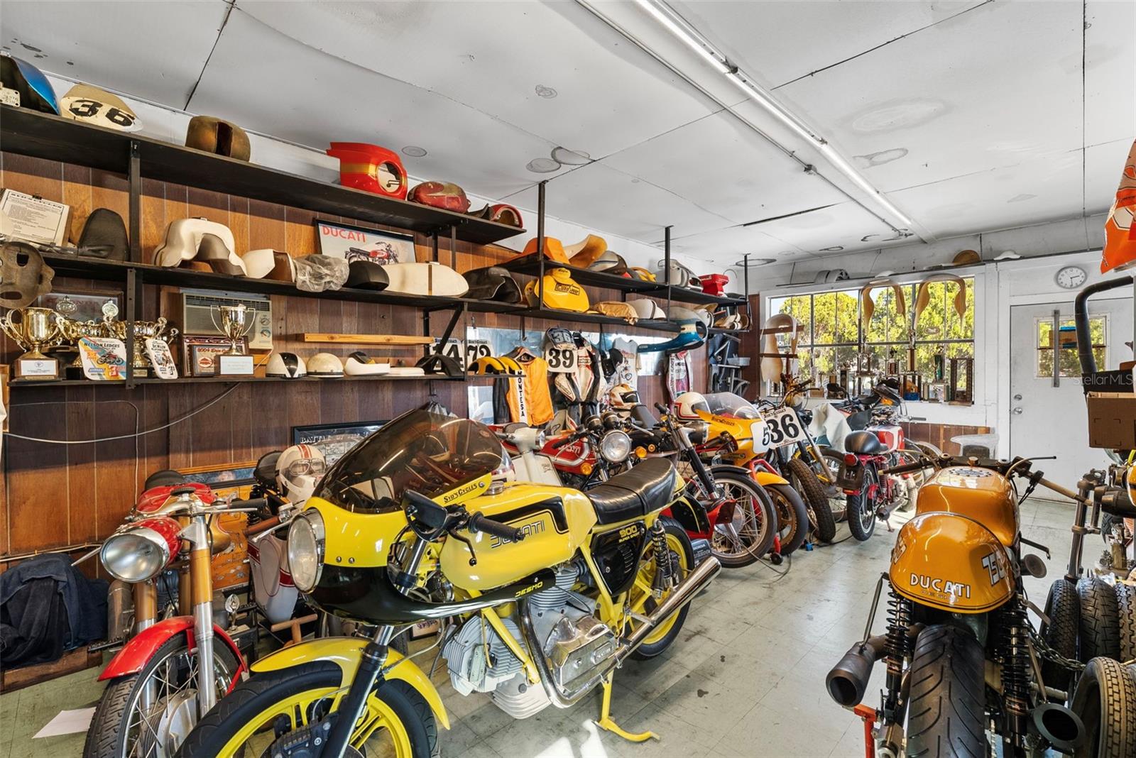 Image 9 of 36 For 6600 Haines Road N