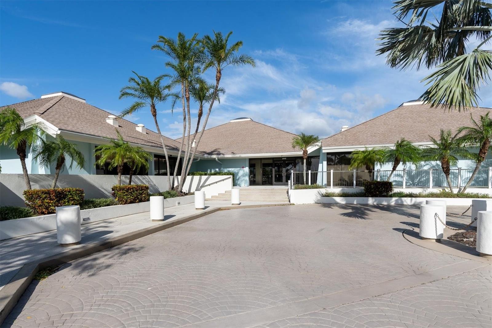 Image 44 of 48 For 9415 Blind Pass Road 803