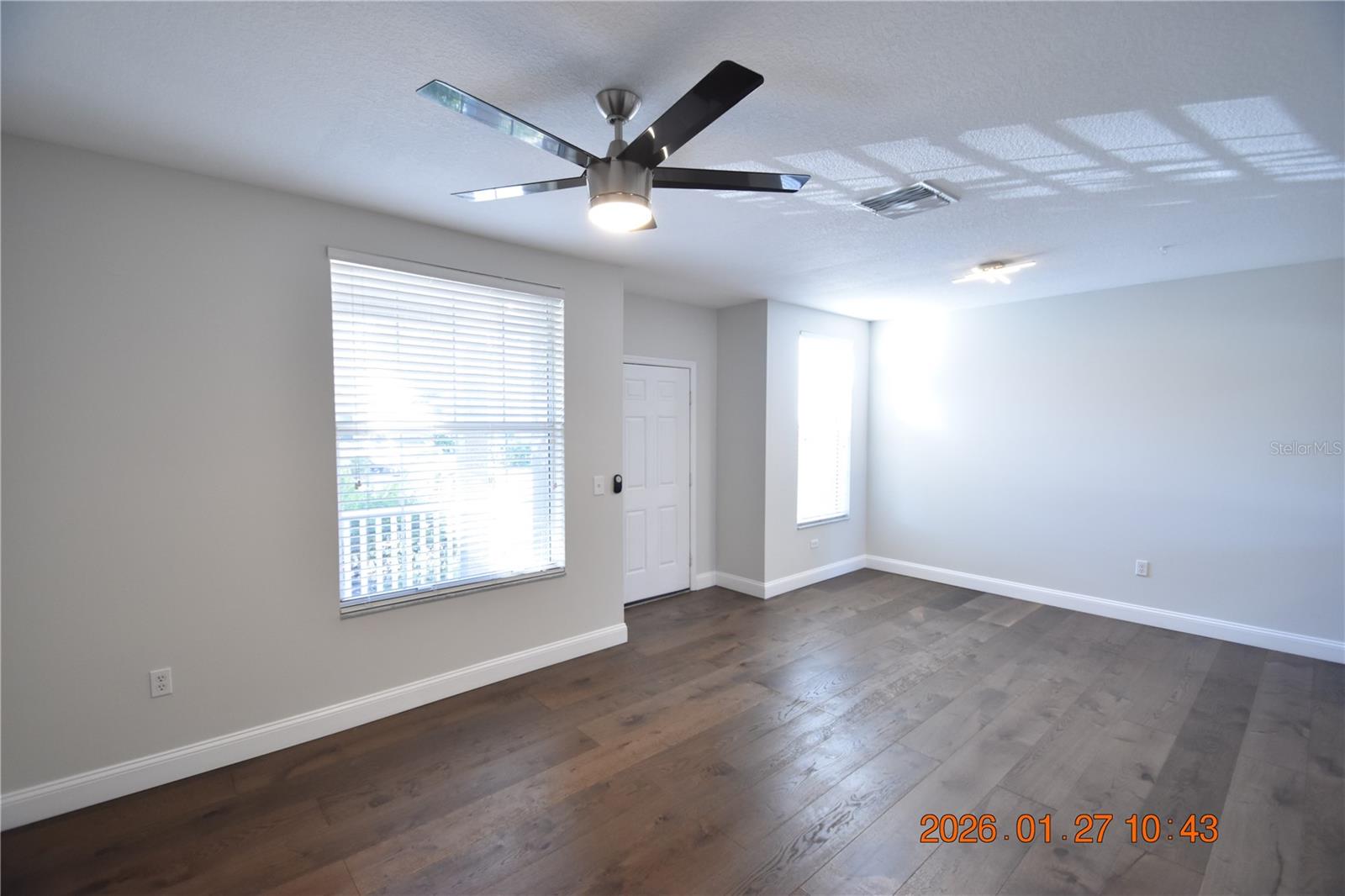 Image 12 of 45 For 1535 Blue Magnolia Road