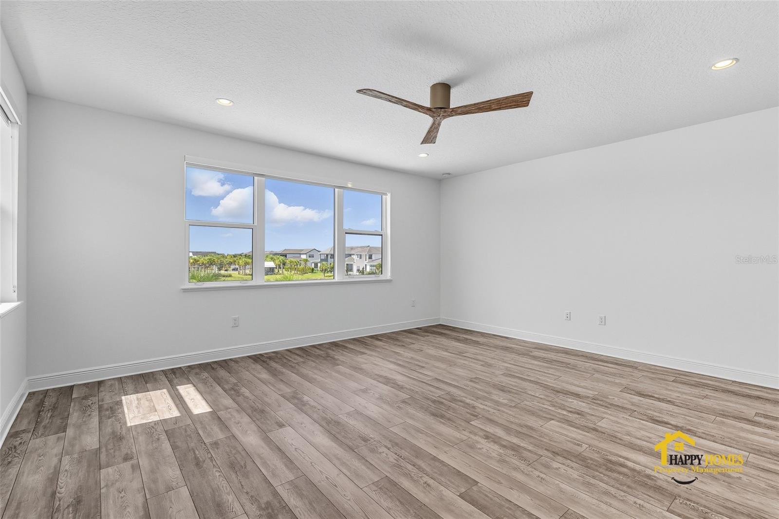 Image 37 of 51 For 9226 Santorini Drive