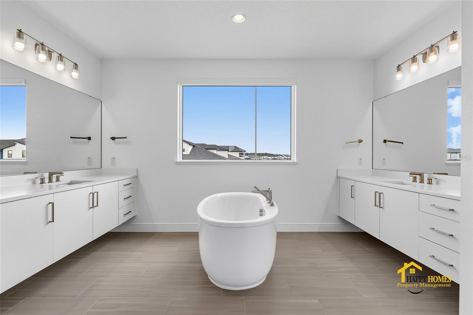 Image 39 of 51 For 9226 Santorini Drive