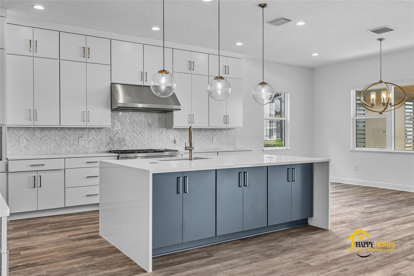 Image 7 of 51 For 9226 Santorini Drive