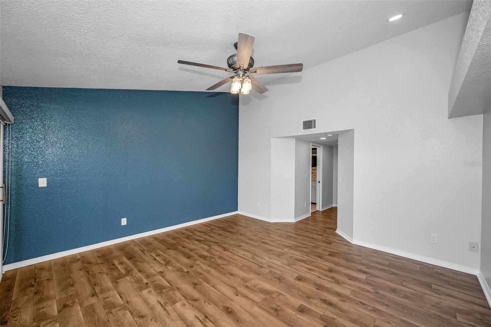 Image 20 of 43 For 9852 Indian Key Trail 71