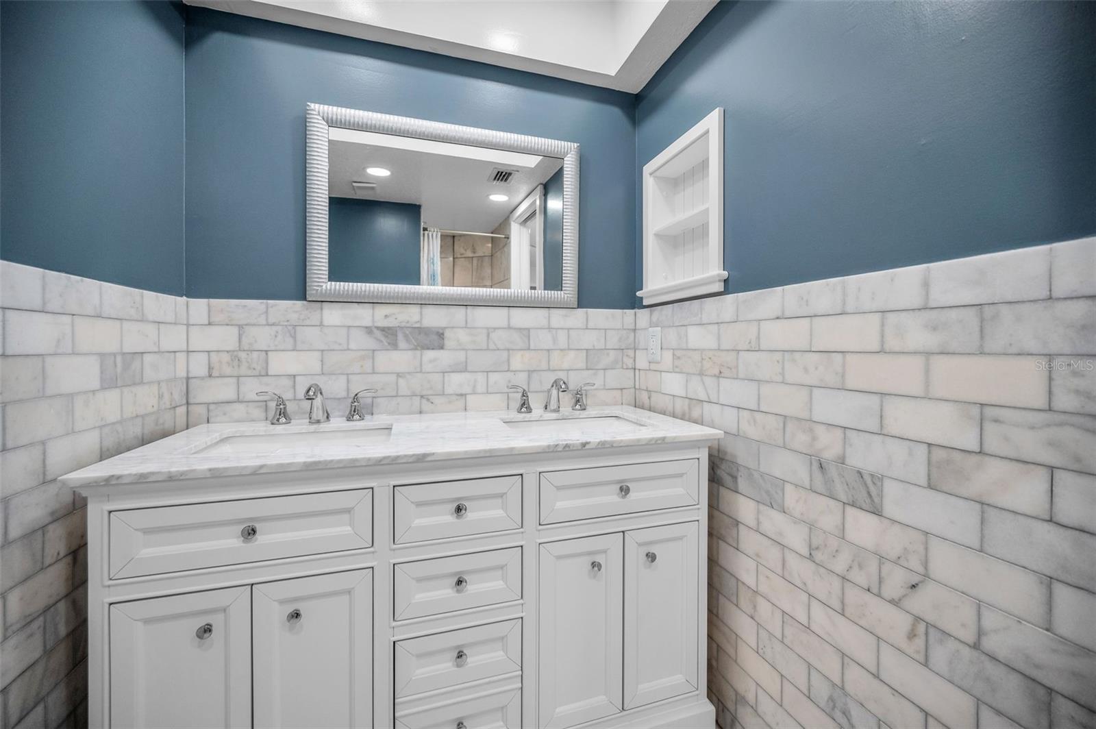 Image 25 of 43 For 9852 Indian Key Trail 71