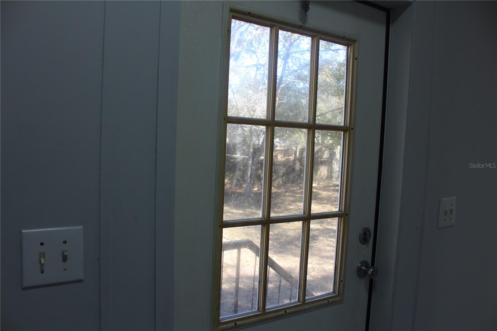 Image 15 of 19 For 10405 Jungle Street