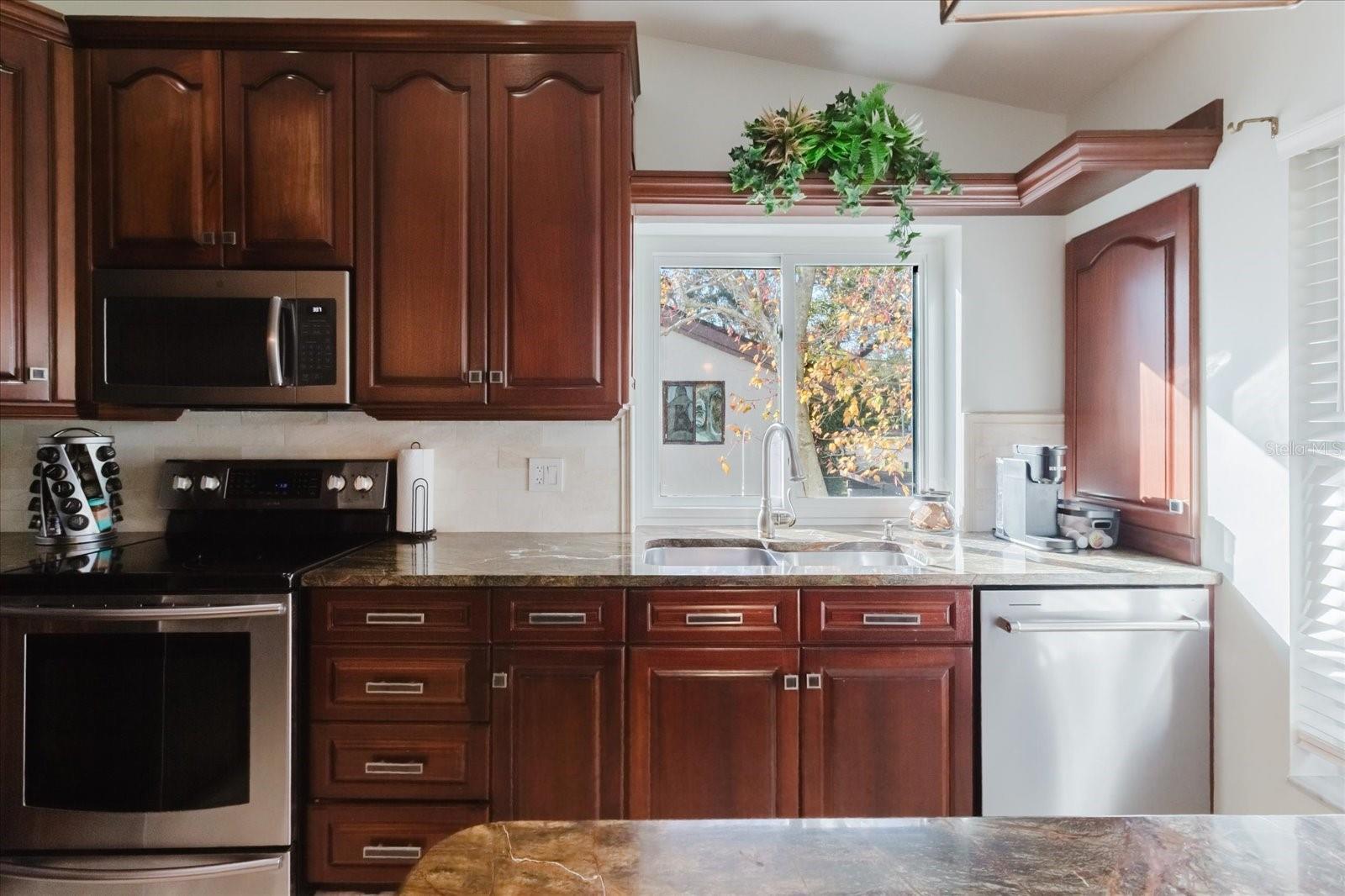 Image 24 of 65 For 1852 Lake Cypress Drive 1852