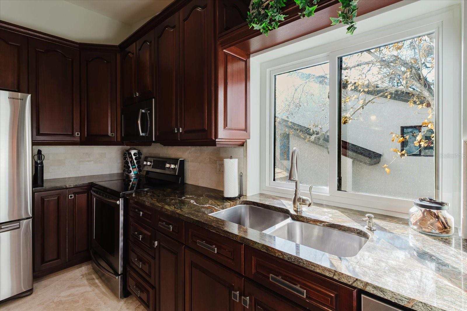 Image 25 of 65 For 1852 Lake Cypress Drive 1852