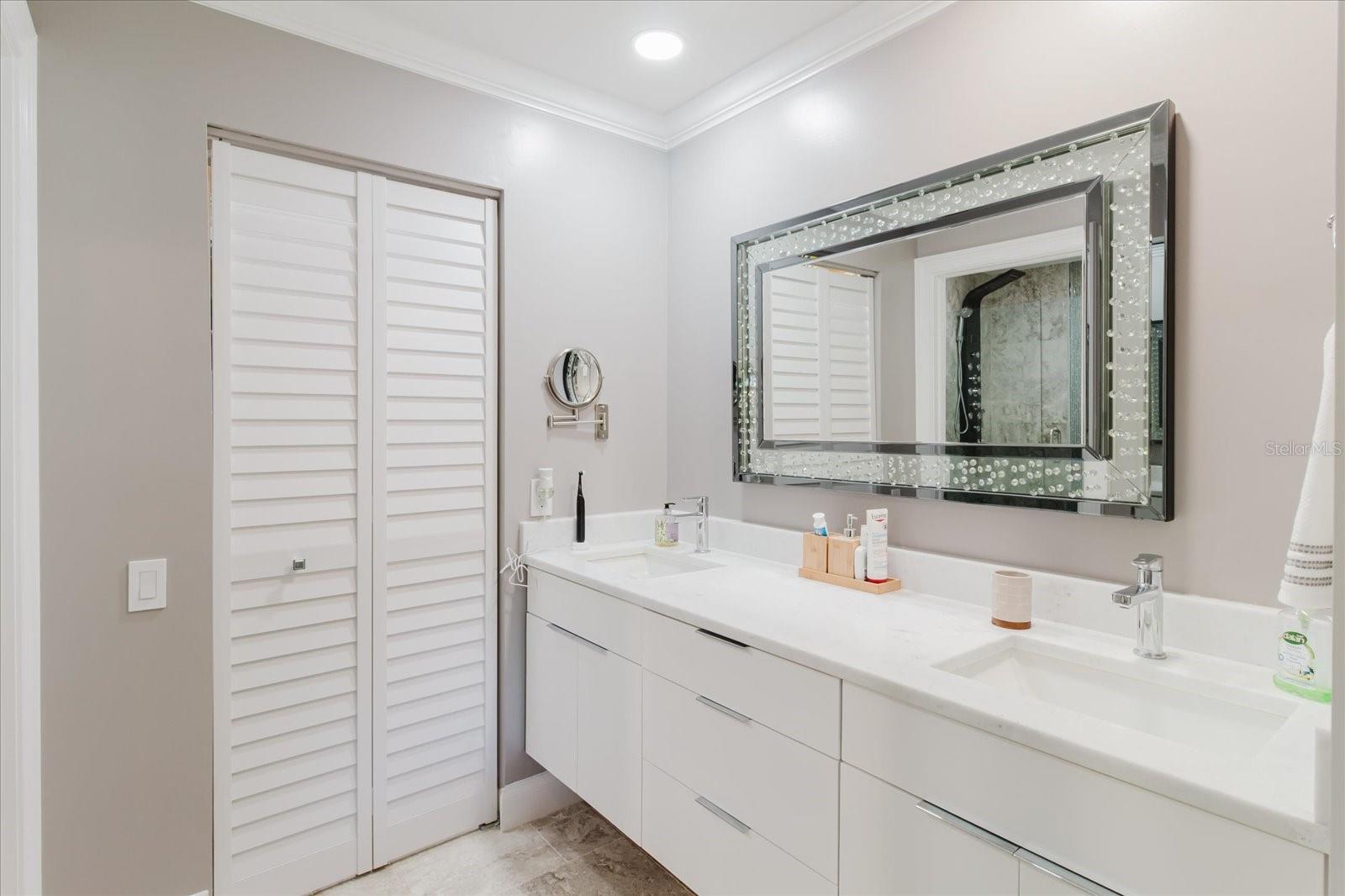 Image 38 of 65 For 1852 Lake Cypress Drive 1852